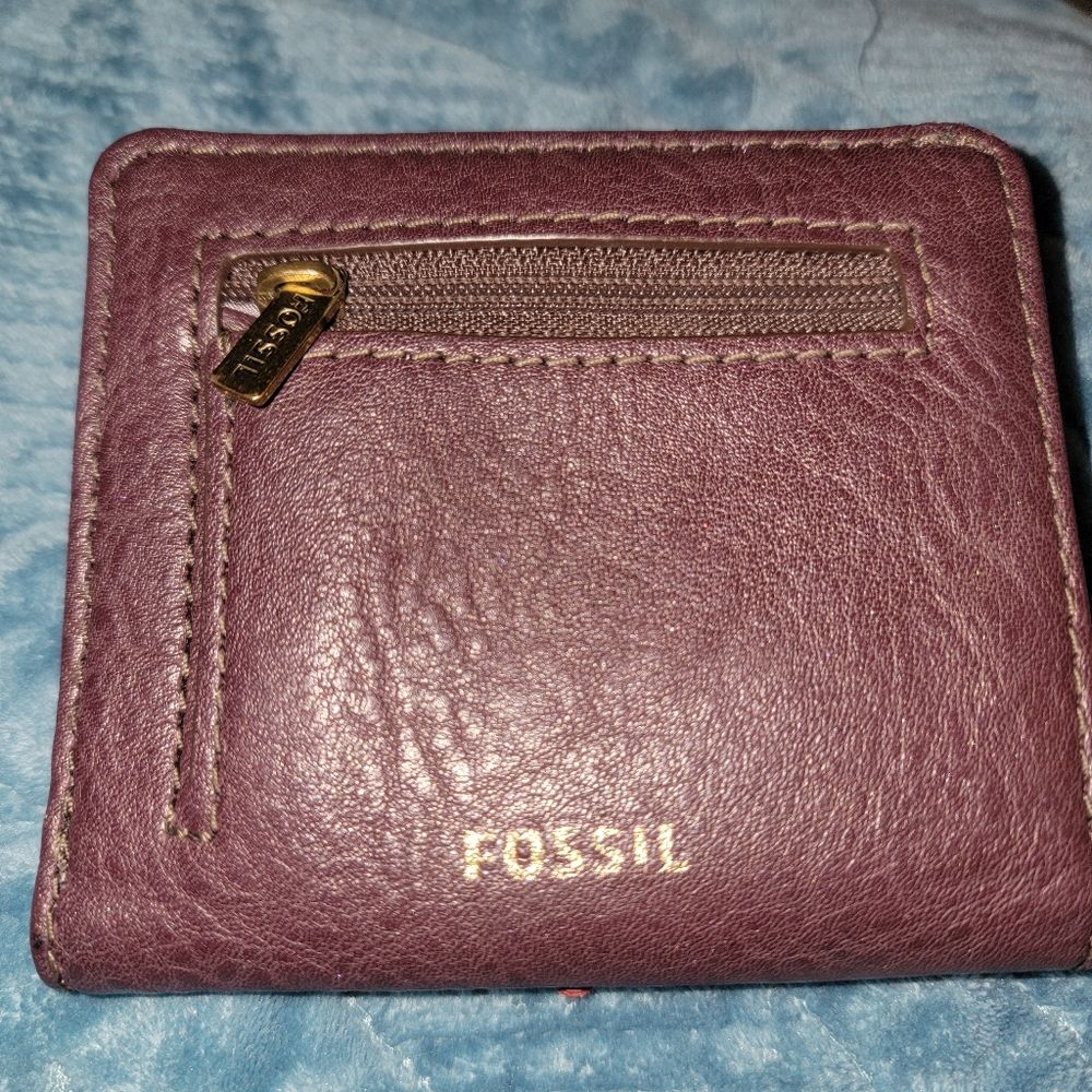 FOSSIL BI-FOLD Mini FOX Wallet - Picture 6 of 8